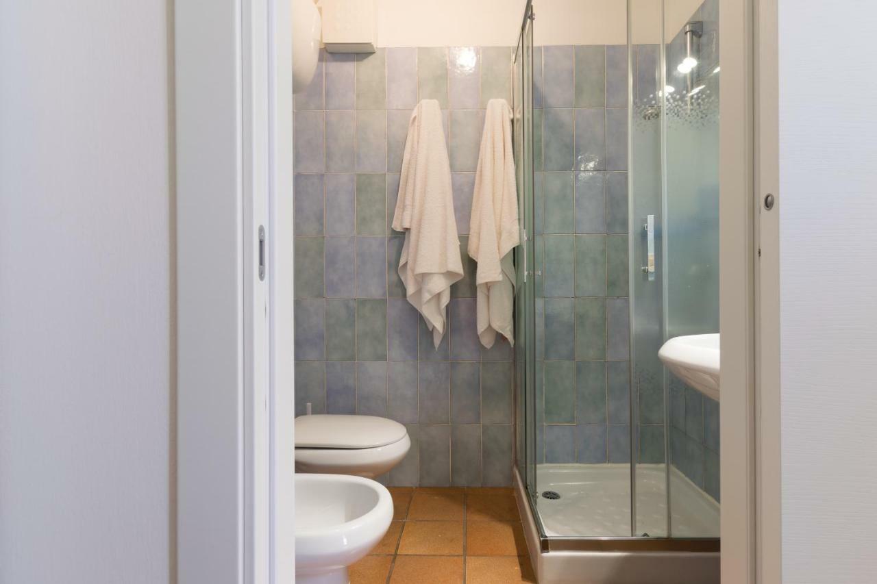 فيلا Residenza Solemar بوسا مارينا المظهر الخارجي الصورة